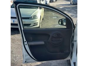 Toyota Passo 1.0 Petrol Automatic with Reverse Cam - Image 4