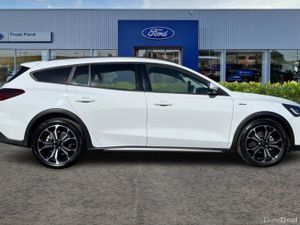 Ford Focus 1.0T EcoBoost MHEV Active X Estate 5dr - Image 3