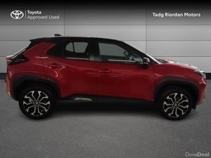 Toyota Yaris Cross LUNA SPORT - Image 3