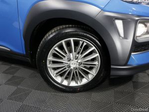 Hyundai KONA EXECUTIVE 1.0L PETROL COMPACT SUV - Image 3