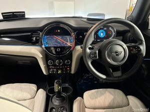 Mini Cooper LEVEL 3- FULL SERIVE HISTORY-LOW MILEA - Image 2