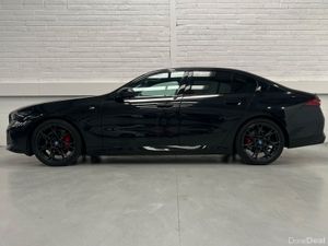 BMW 5 Series 530e M Sport Pro | Tech | Comfort Pck - Image 4