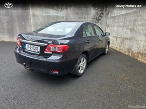 Toyota Corolla COROLLA 1.4D4D LUNA MC - Image 2