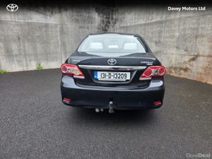 Toyota Corolla COROLLA 1.4D4D LUNA MC - Image 4
