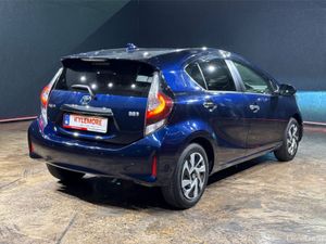 Toyota Aqua 1.5 HYBRID AUTOMATIC - S STYLE BLACK - - Image 4