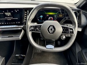Renault Megane E-Tech EV40 130hp Techno - Image 4