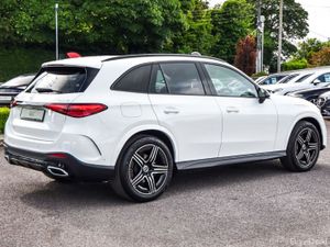 Mercedes-Benz GLC Demo 220d AMG 4Matic Night Pack - Image 2