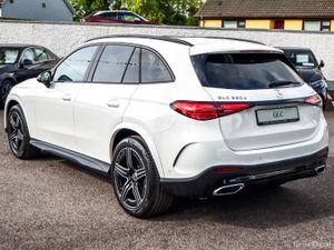 Mercedes-Benz GLC Demo 220d AMG 4Matic Night Pack - Image 4