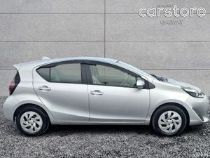 Toyota Aqua 1.5 Hybrid L - Image 2