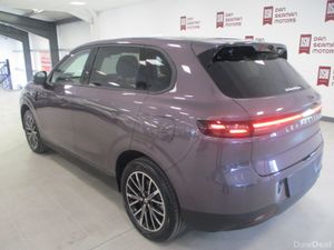 LEAPMOTOR B-10 DESIGN HYBRID EV PHEV - Image 3