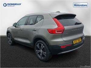 Volvo XC40 Estate Inscription Pro - Image 3