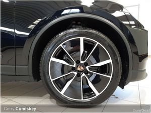 Porsche Macan 4   387 Electric 100 kWh Auto - Image 4