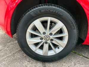 Volkswagen Golf 1.2 petrol automatic - Image 2