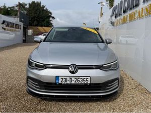 Volkswagen Golf Life 1.0 TSI Mhev 110HP 5 - Image 3