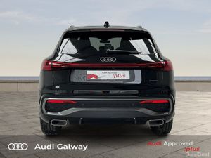 Audi Q5 €683 p/m - E-HYBRID S-LINE 299 BHP QUATTRO - Image 3