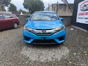 Honda fit 2015 low Milage - Image 2