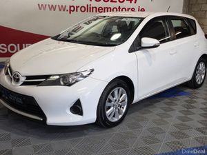 142 TOYOTA AURIS 1.4 D-4D DIESEL MANUAL - Image 2