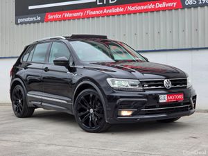 2019 VW TIGUAN R LINE  MINT CONDITION - Image 2