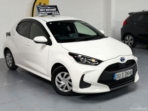 2020 Toyota Yaris  1.5 Hybrid Automatic,31K Miles - Image 4