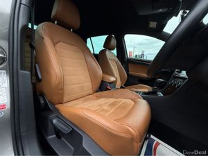 Volkswagen Golf (142) 1.4 TAN LEATHER HIGHLINE SEA - Image 2
