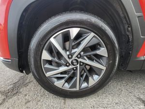 Hyundai Tucson IX35 EXECUTIVE 2WD 5DR - Image 3