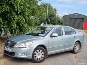 €990     Skoda Octavia 2009    €990 - Image 3
