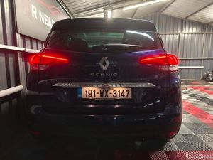2019 Renault Scenic 1.3 TCe 140 GPF Signature - Image 2