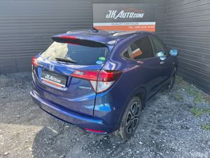 Honda Vezel 1.5 HYBRID AUTO - Image 4