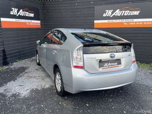 Toyota Prius 1.8 HYBRID AUTO - Image 4