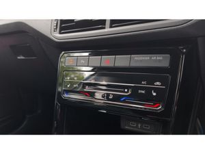 Volkswagen T-Cross R LINE DSG- AUTOMATIC 1.0 TSI D - Image 3