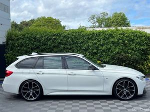 BMW 3-Series 320d M-SPORT COMPETITION TOURING AUTO - Image 2