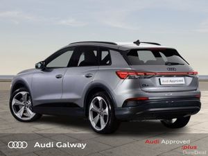 Audi Q4 e-tron E-TRON 45 BLACK EDITION *82kW BATTE - Image 4
