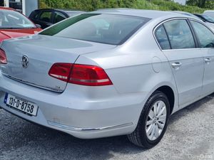 2013 Volkswagen Passat - Image 2