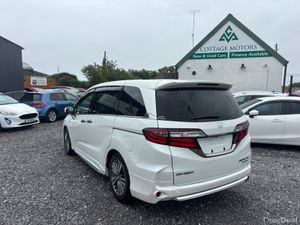 Honda Odyssey 2.0 Auto Petrol Hybrid - Image 4