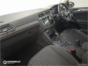 Volkswagen Tiguan Allspace Estate Life - Image 3