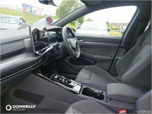 Volkswagen Golf Diesel Hatchback R-Line - Image 3