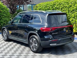 Mercedes-Benz EQB 250+ SPORT EXECUTIVE 7-SEATER // - Image 4