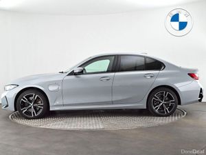 BMW 3-Series 330e M Sport Saloon - Image 3