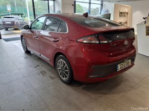 Hyundai IONIQ EV PREMIUM ** VERY LOW KMS ** NCT 05 - Image 4
