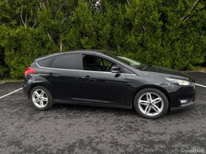 Ford Focus ZETEC 120PS 5DR - Image 2