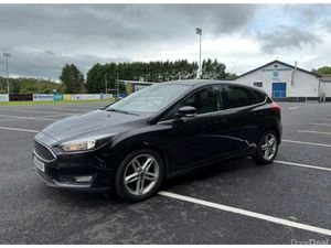 Ford Focus ZETEC 120PS 5DR - Image 4