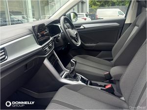 Volkswagen T-roc Hatchback Life - Image 2