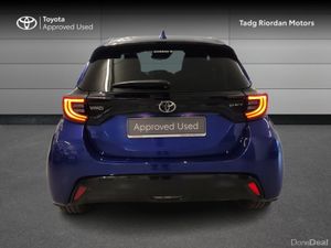 Toyota Yaris HYBRID 1.5 PLATINUM - Image 4