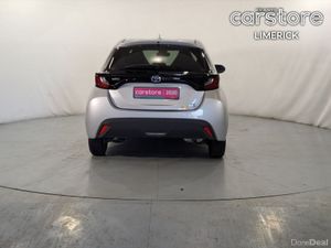 Toyota Yaris 1.5 HYBRID - Image 4