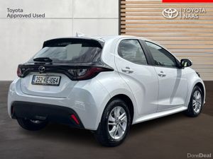 Toyota Yaris *SCAPPRAGE OF €2,000 BOOK YOUR APPOIN - Image 2