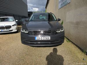 Volkswagen Tiguan 1.4 TSI E-HYBRID AUTOMATIC - Image 2