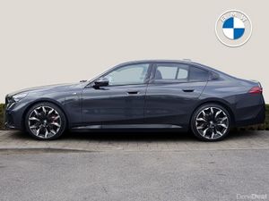 BMW 5-Series 530e M Sport - Image 4