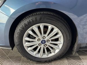 Ford Focus TITANIUM 5DR 1.5 TD 120 S6. S6.2 M6 F - Image 2