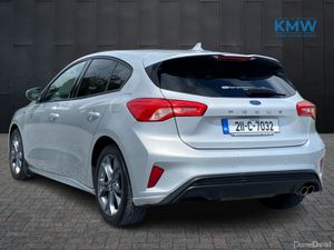 Ford Focus ST-Line 1.5 TDCI 120BHP - Image 4