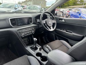 Kia Sportage K2 MHEV HP 5 5DR ROSE EDITION - Image 4